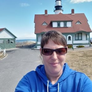 Meet your Posher, Christine